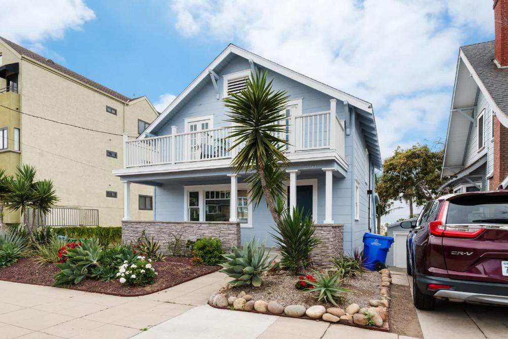 Bankers Hill Chic Roomy Home Near Airport